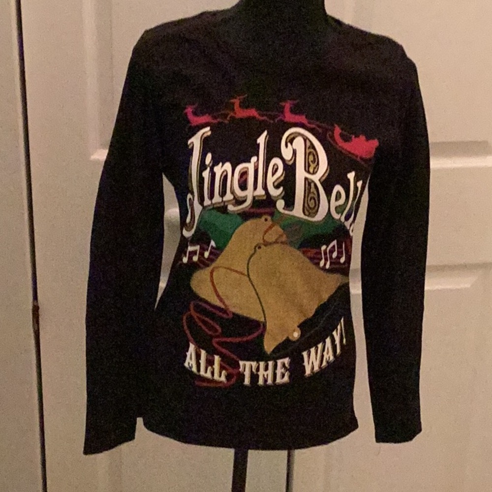 🎄NWOT Jingle Bells All The Way Size Small So Fun To Wear Long Sleeve Top 🎄